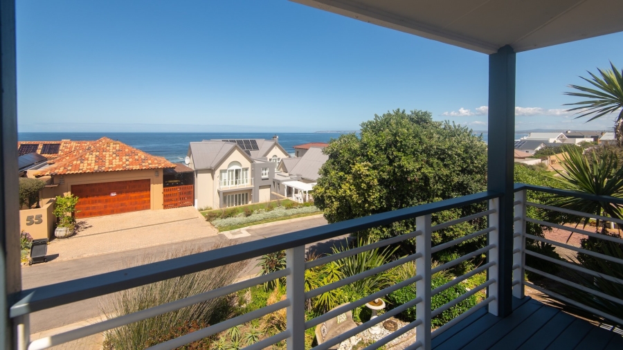 5 Bedroom Property for Sale in Hersham Western Cape